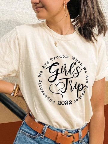 Women Travel Friends Girls Trip 2022 Crew-Neck T-Shirt - Outlets Forever